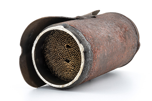 5 Signs Your Car’s Catalytic Converter Is Clogged